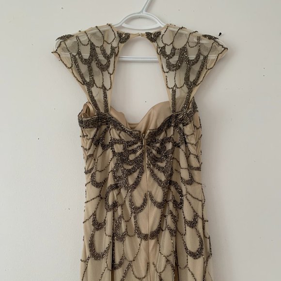 Dress - Picture 4 of 5